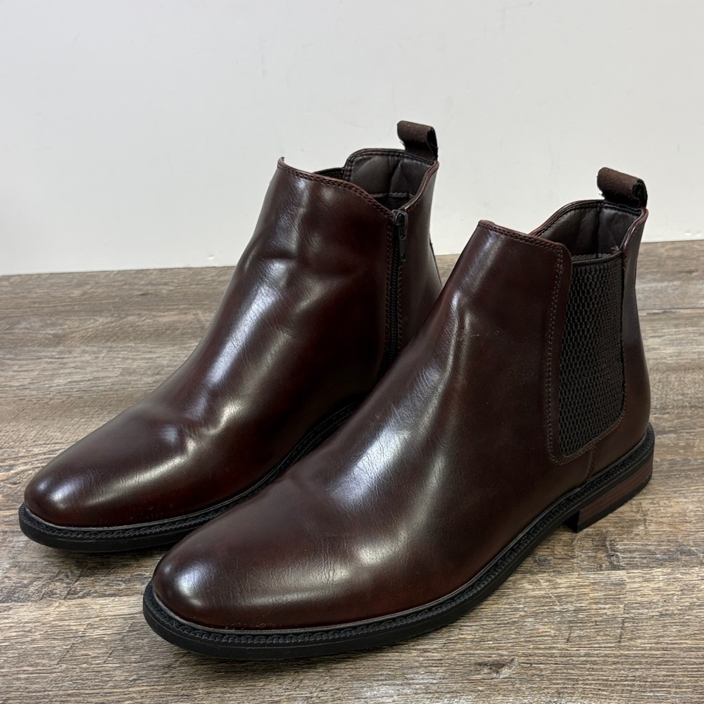 J.Ferrar “Leon” Brown Chelsea Boots – Men’s 10M